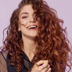 Bumble And Bumble Bb. Curl Moisturizing Shampoo 7 Bumble And Bumble Bb. Curl Moisturizing Shampoo -Soins Capillaires bumble and bumble bb curl moisturizing shampoo shampoing hydratant pour definir les boucles 2