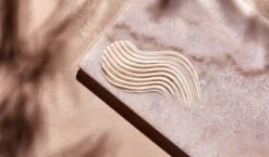 Christophe Robin Luscious Curl Defining Cream With Chia Seed Oil 7 Christophe Robin Luscious Curl Defining Cream With Chia Seed Oil -Soins Capillaires christophe robin luscious curl defining cream with chia seed oil creme lissante pour cheveux boucles et frise 2