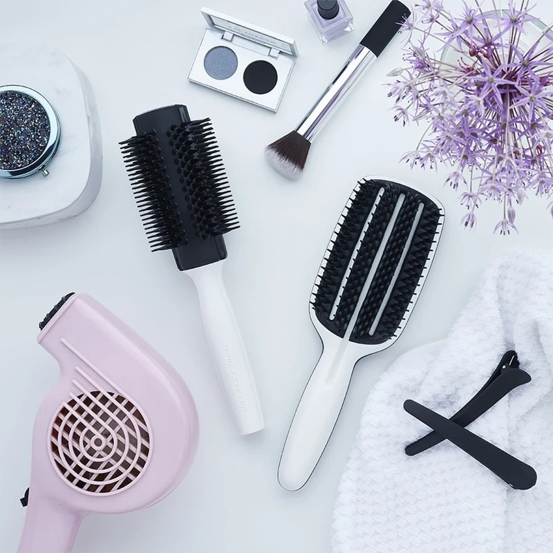 Tangle® Teezer Tangle Teezer Blow-Styling Round Tool 4 Tangle® Teezer Tangle Teezer Blow-Styling Round Tool – Image 2